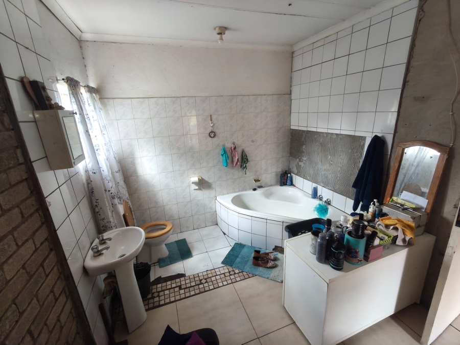 3 Bedroom Property for Sale in Oos Einde North West